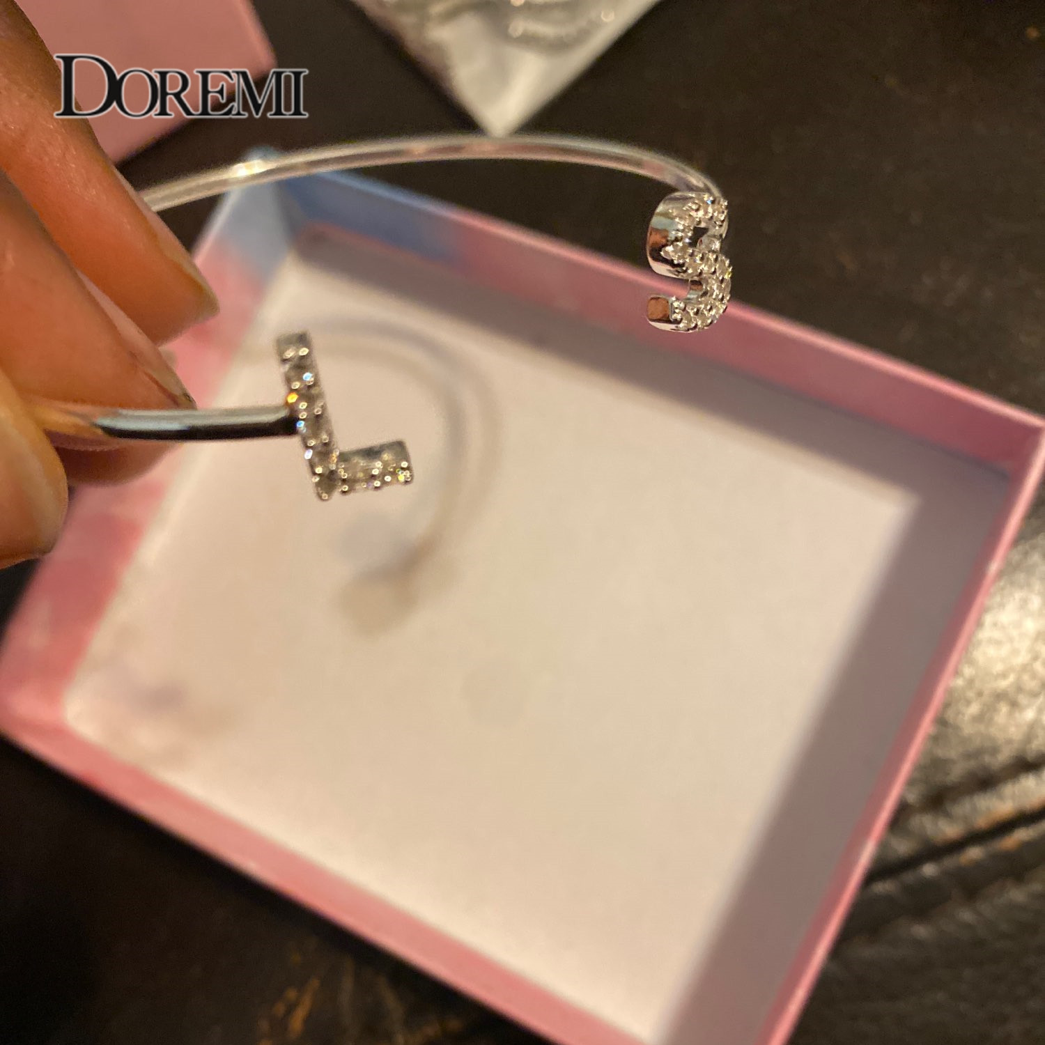 DOREMI Tùy Thư Vòng Tay Bé Lắc - đánh giá và giá Jewelry Making For Kids